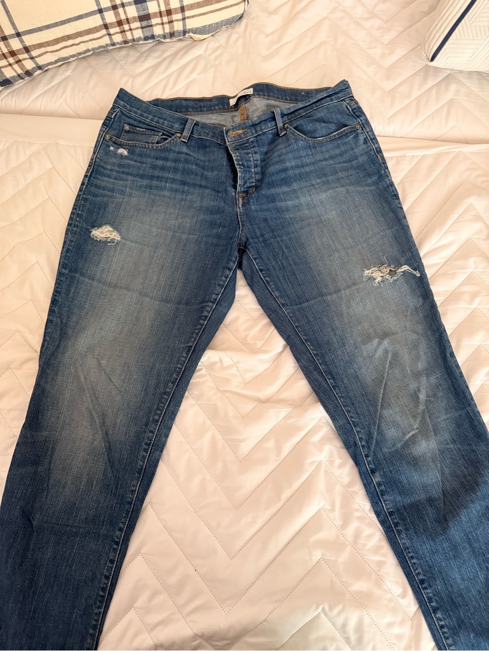 LOFT Women's Medium Blue Distressed Straight-Leg Jeans